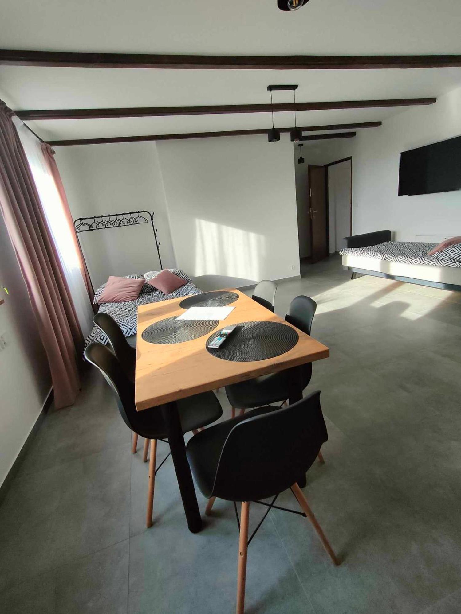 Apartamenty U Anety Wilkasy Exterior foto